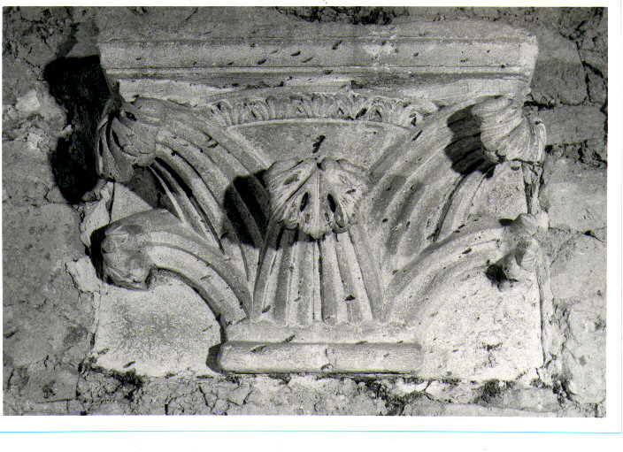 mensola - bottega Italia meridionale (sec. XIII)