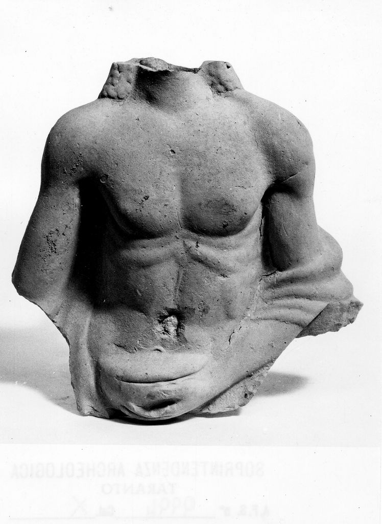 Dyonisos-Hades (terracotta figurata) - fabbrica tarantina (fine/ inizio secc. V a.C. - IV a.C)