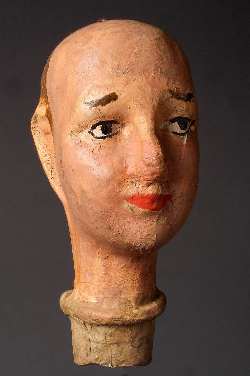 Figura femminile (testa di burattino, insieme) (fine sec. XIX)