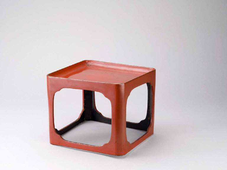 tavolino - manifattura giapponese (sec. XIX)