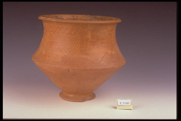 urna biconica - cultura di Golasecca (terzo quarto sec. VI a.C)