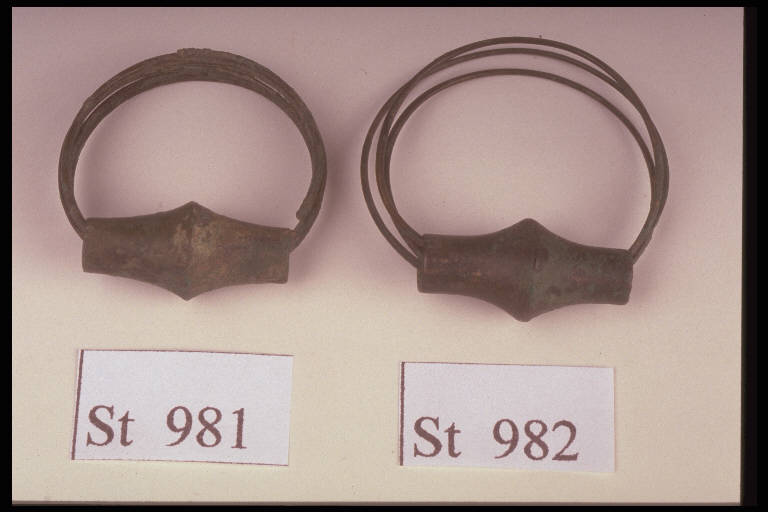 orecchino - cultura di Golasecca (fine/ inizio secc. V/ IV a.C)