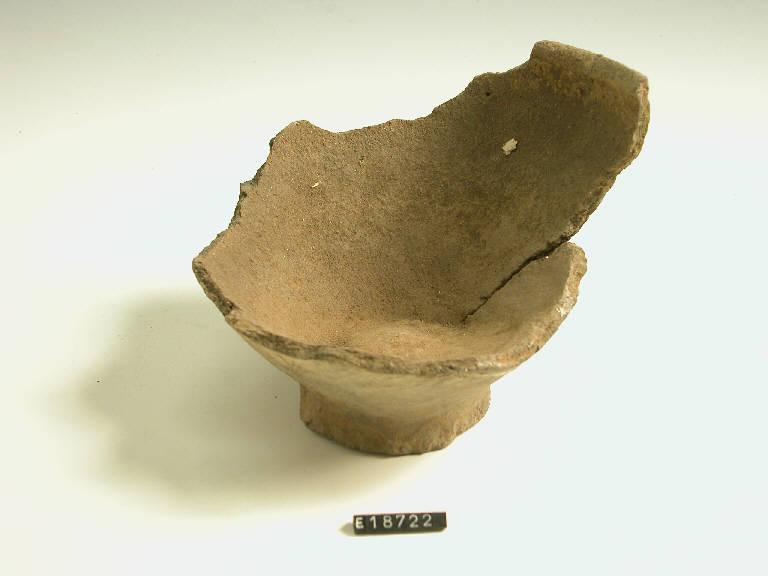 scodella - cultura di Golasecca (secc. IX/ VII a.C)