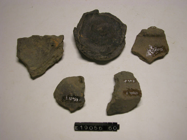 vasetto - periodo di età del Ferro (secc. VI/ V a.C)