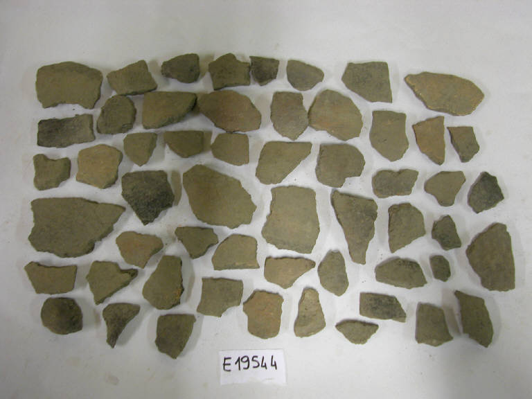 vasi (frammenti di) - cultura di Golasecca (secc. V/ IV a.C)