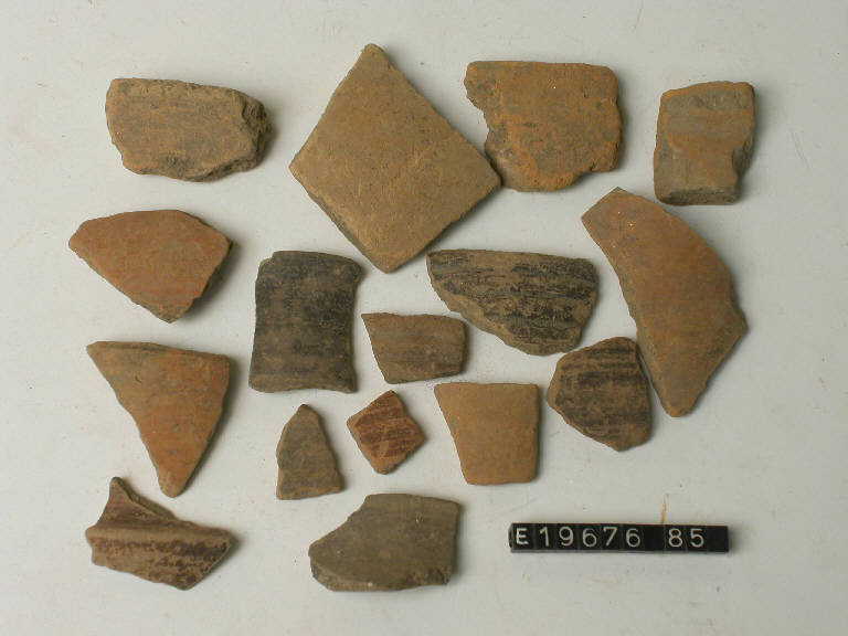 bicchieri (frammenti di) - cultura di Golasecca (sec. V a.C)