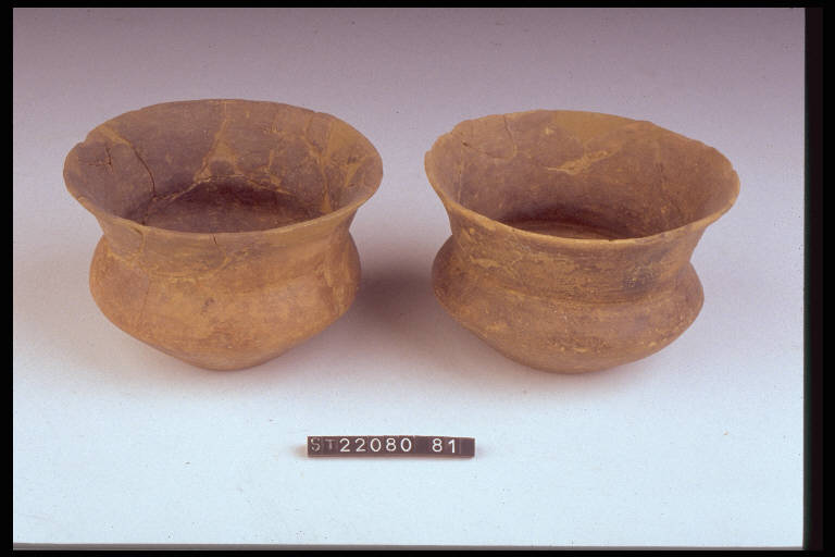 bicchiere carenato - cultura di Golasecca (sec. VII a.C)