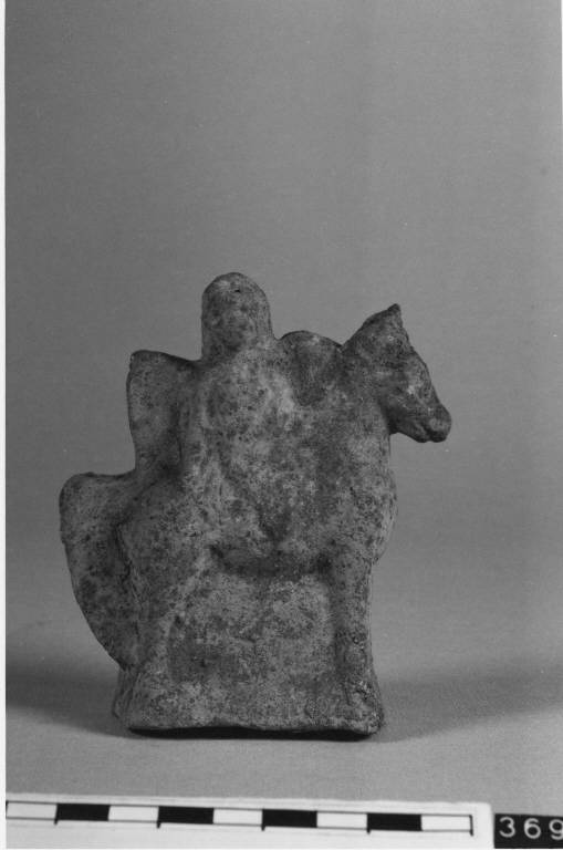 Eros fanciullo su cavallo (statuetta) - ambito magno-greco (?) (secc. IV/III a.C)