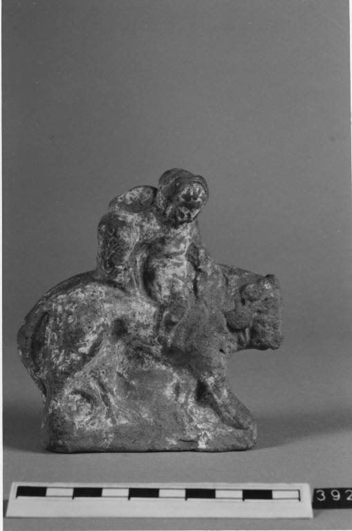 statuetta - produzione magno-greca (fine sec. III a.C)