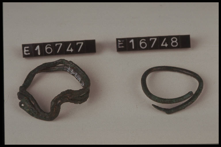 anello a spirale - cultura di Golasecca (secc. VIII/ V a.C)