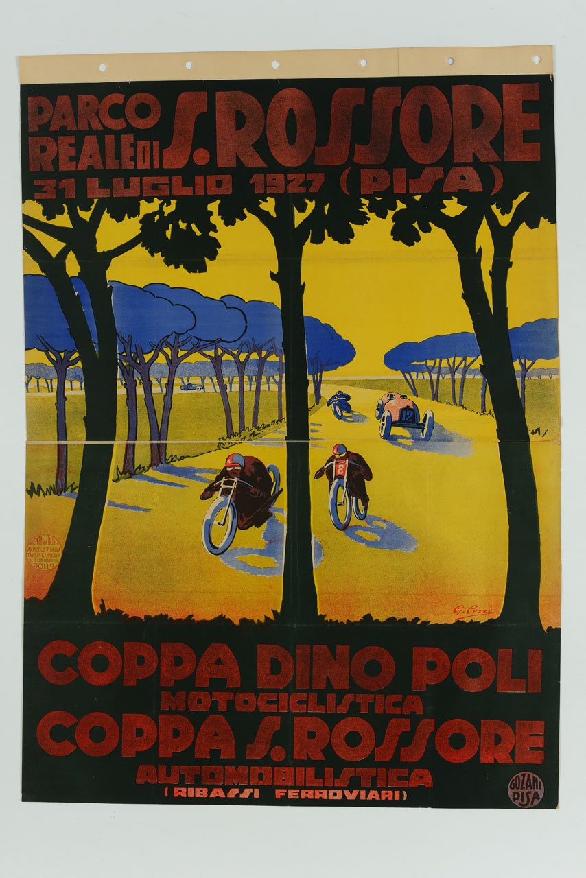 motociclette e automobile in corsa su una strada tra pini marittimi (manifesto, stampa composita) di Cerri Guido (sec. XX)