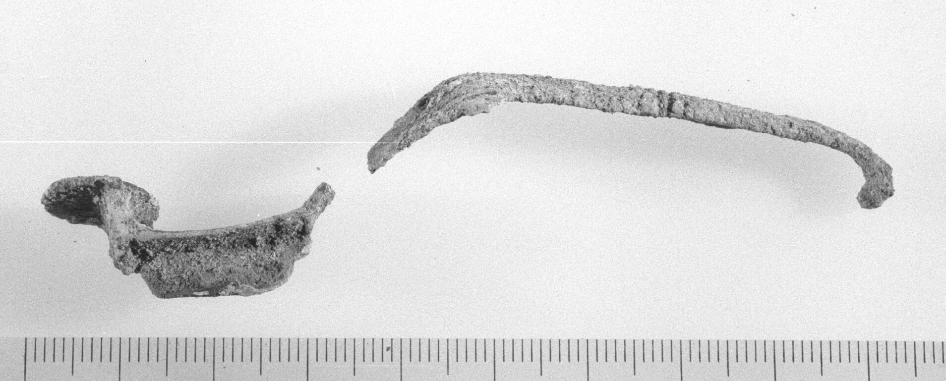 fibula Certosa, tipo Certosa - Fase Piceno IV B (sec. V a.C)