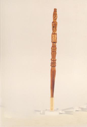 figure femminili (conocchia, conocchie, strumenti da lavoro) di Tassone Michele - artigianato contadino (sec. XX seconda metà, da 1950 a 1999)