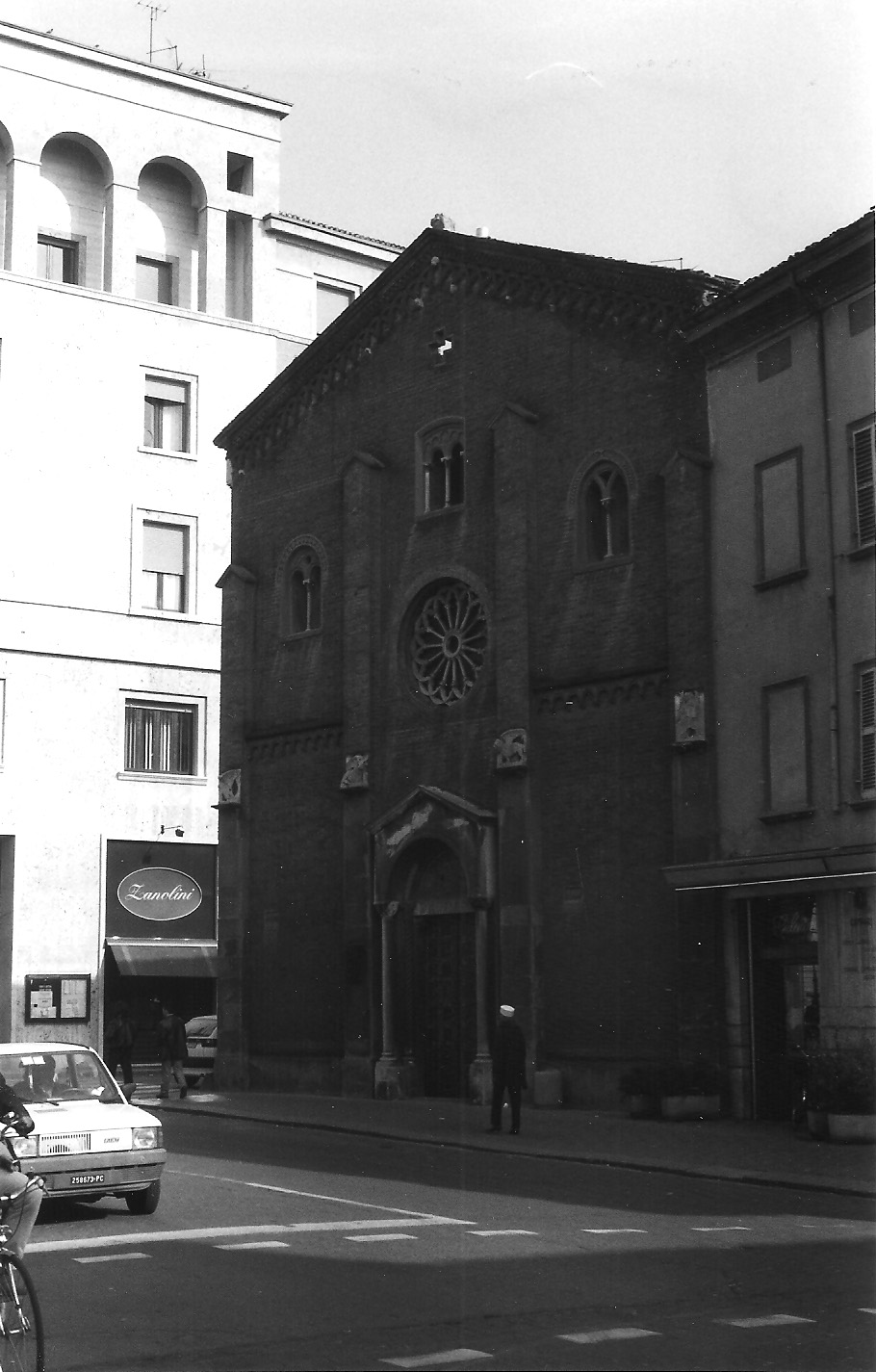 Chiesa di S. Donnino (chiesa, parrocchiale) - Piacenza (PC)  (sec. XIX)