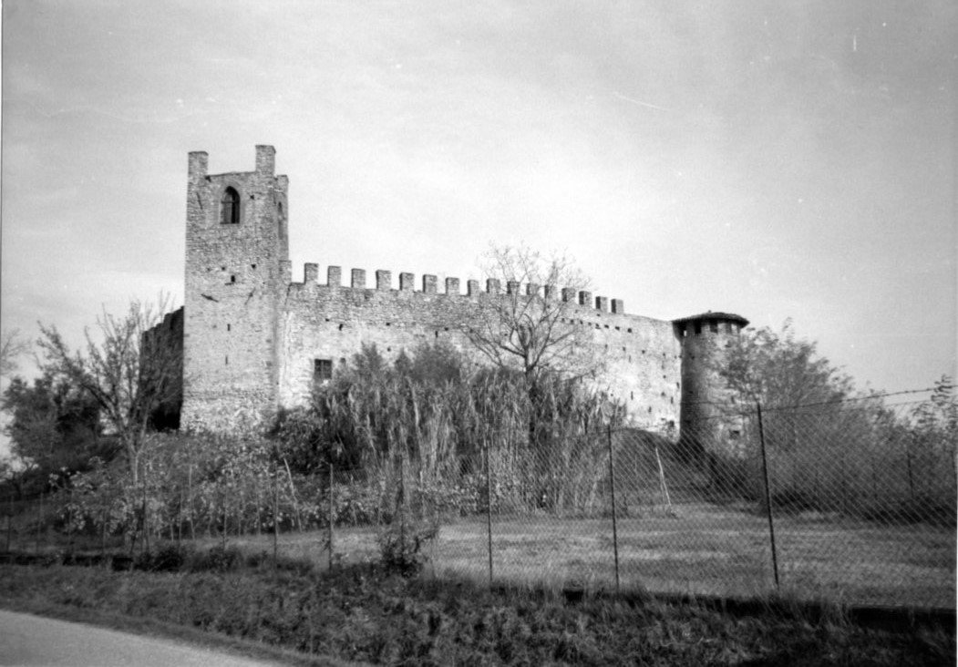 Castello di Magnano (castello, fortificato) - Carpaneto Piacentino (PC) 