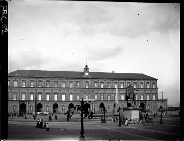 Napoli - Palazzo Reale (negativo) di Rossi, Giovanni Battista (XX)