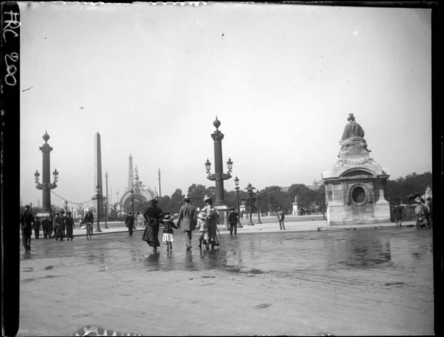 Parigi - Place de la Concorde (negativo) di Rossi, Giovanni Battista (XX)