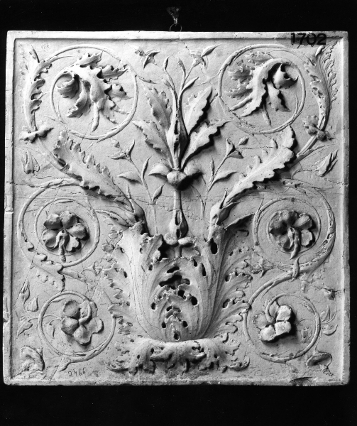 motivi decorativi con girali di acanto (calco di formella) di Campi Carlo (bottega) (secc. XIX/ XX)