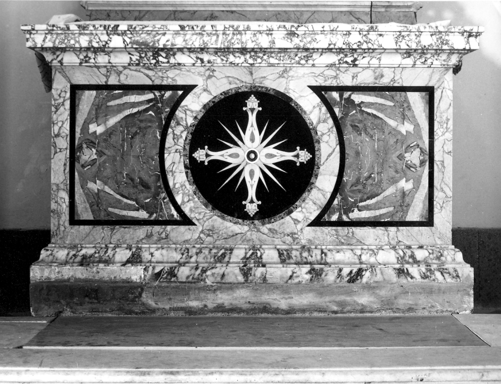 altare - a mensa - ambito toscano (sec. XIX)