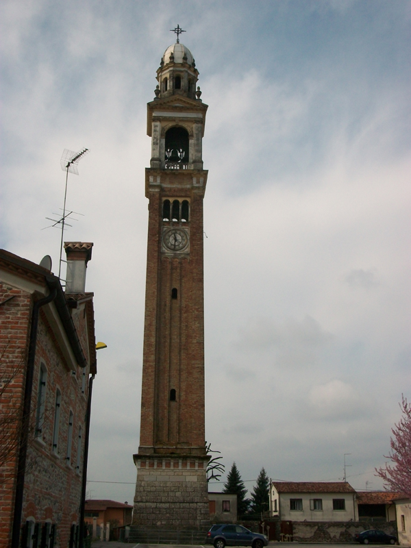 campanile della Chiesa di Santa Maria Assunta (campanile) - Crocetta del Montello (TV) 