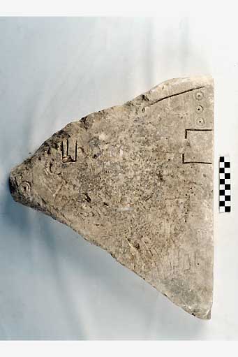 STELE/frammento, Nava, tipo II - produzione daunia (secc. VII/ VI a.C)