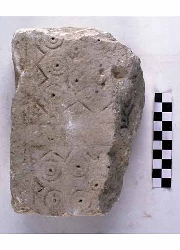 STELE/frammento, Nava, tipo II - produzione daunia (secc. VII/ VI a.C)