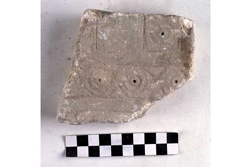 STELE/frammento, Nava, tipo II - produzione daunia (secc. VII/ VI a.C)