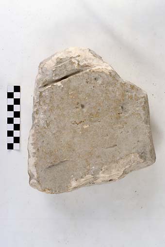 STELE/frammento - produzione daunia (sec. VII a.C)