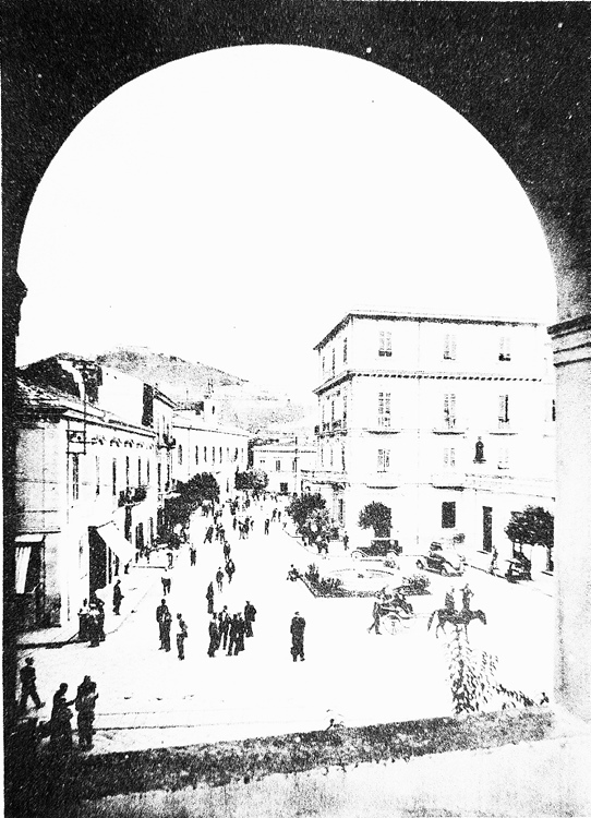 Piazza Matteotti-Nocera Inferiore (negativo) di Francesco "Cicciotto" Caso (seconda metà XX)