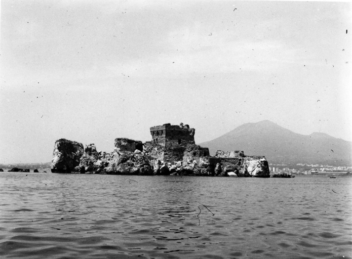 Torre Annunziata - Scoglio di Rovigliano (positivo) di Francesco "Cicciotto" Caso (seconda metà XX)