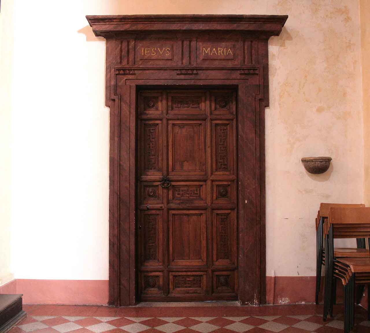 soggetto assente (mostra di porta, insieme) - bottega Italia centrale (fine sec. XVI)