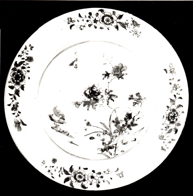 soggetto assente (piatto, elemento d'insieme) - bottega Italia centrale (fine sec. XVIII)