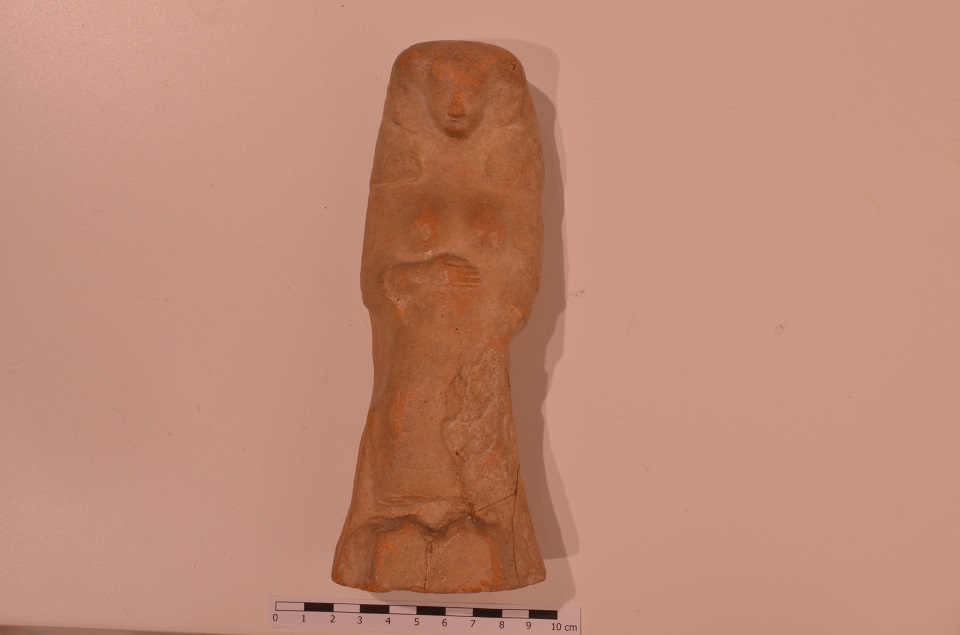 statuetta, figura umana femminile (Eta' del ferro II)