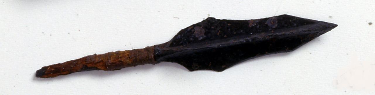 punta di freccia, a tre alette - koinè avara (seconda metà sec. VII d.C)