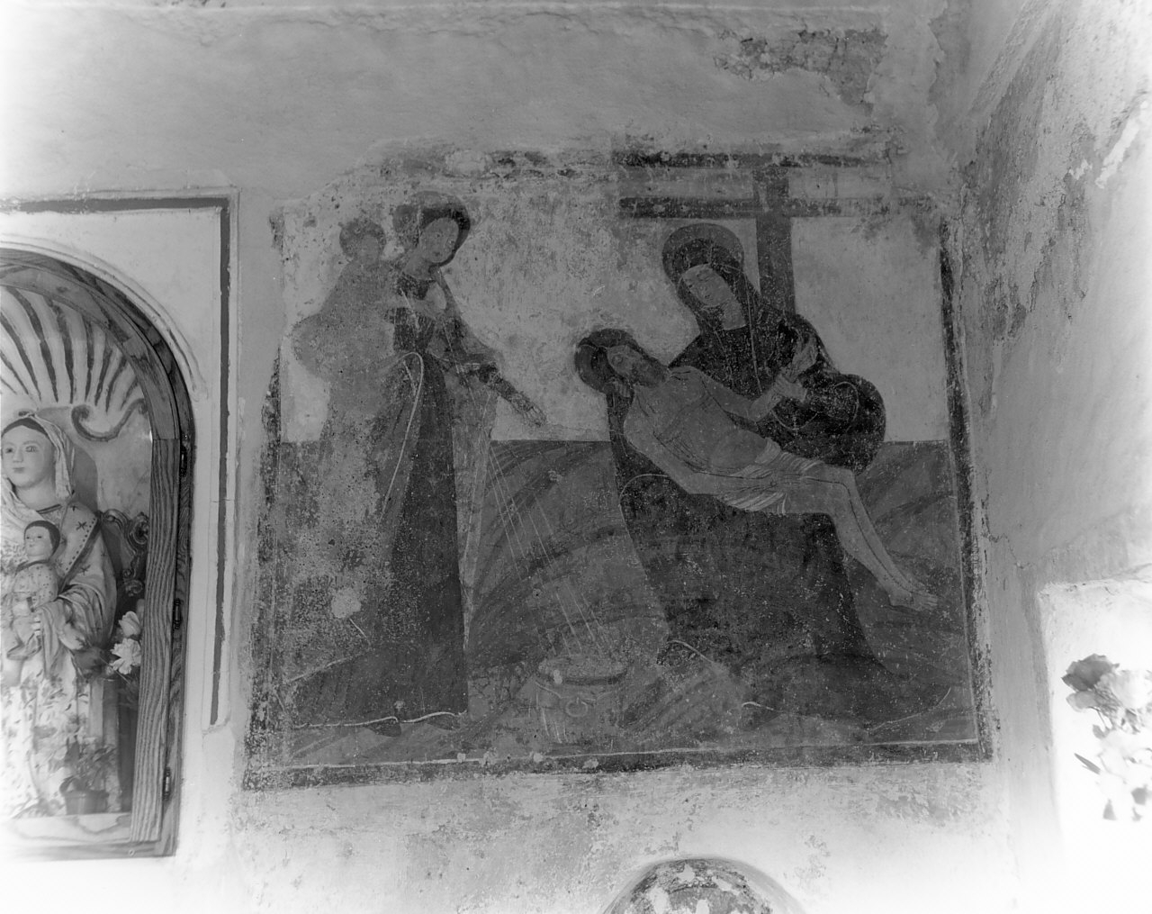 Madre Misericordiosa, Madre Pietosa, Galaktotrophousa e Pietà (affresco) - ambito Italia meridionale (sec. XV)