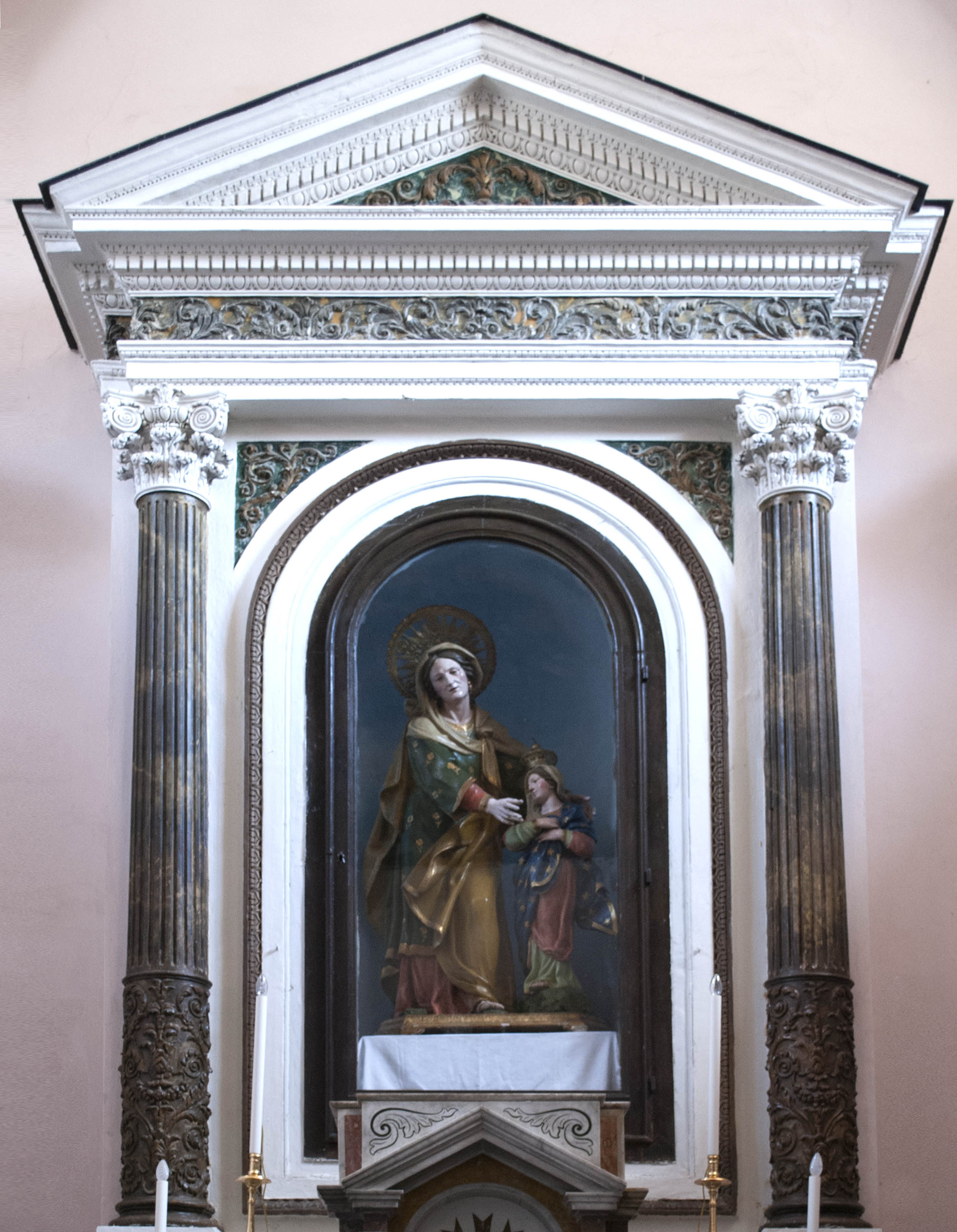 Sant'Anna nell'atto di accompagnare la Vergine Maria (scultura, complesso decorativo) - ambito campano (seconda metà sec. XIX)