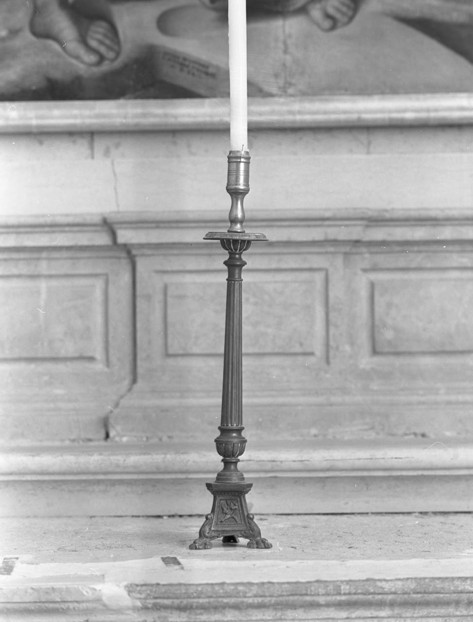 motivi decorativi fitomorfi (candeliere) - ambito veneto (inizio sec. XX)