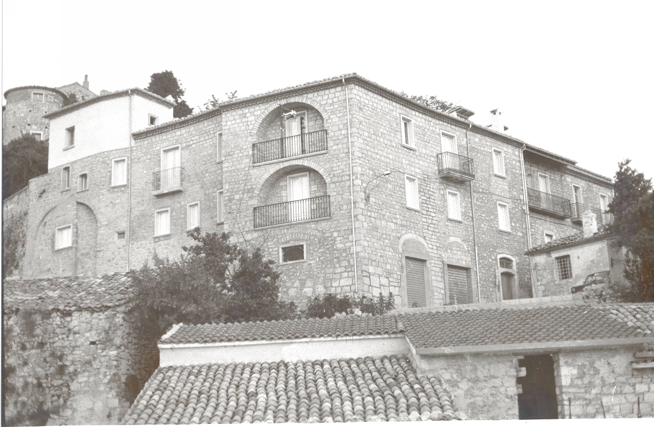 Casa Marruzzo Giovanni (casa) - Gesualdo (AV)  (XVIII)