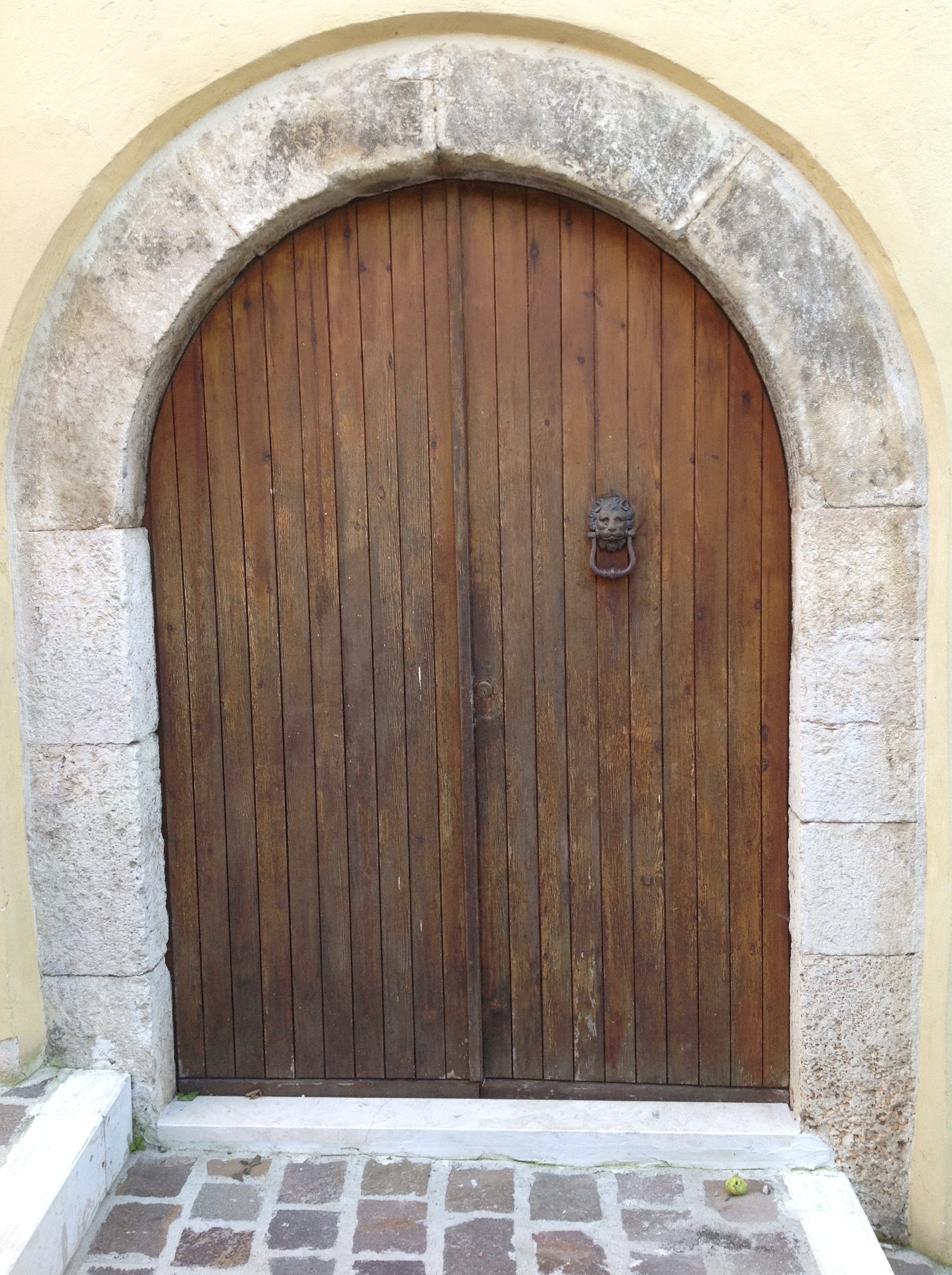 portale, complesso decorativo - ambito abruzzese (prima metà XX)