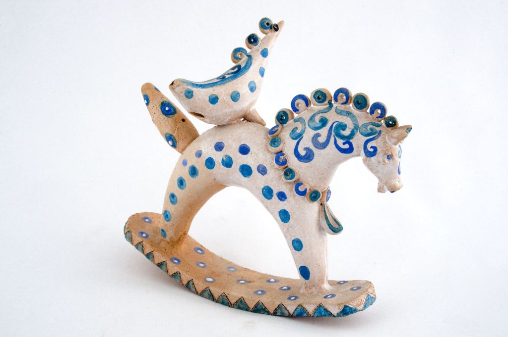 Cavallino a dondolo, cavallo (fischietto, a fessura interna, strumenti musicali) di Bonotto Claudio (ceramista) - laboratorio (2004)