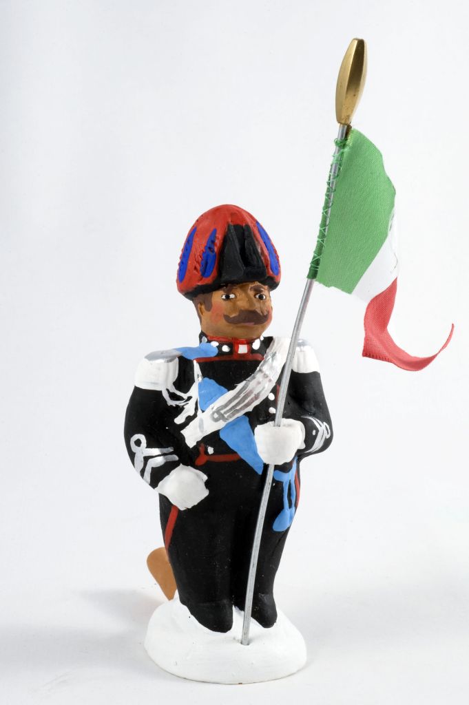 Fanfara dei carabinieri, Carabiniere con bandiera (fischietto, a fessura interna, strumenti musicali) di ModoleseTeodoro - laboratorio (2013)
