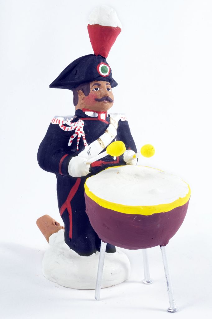 Fanfara dei carabinieri, Carabiniere con tamburo (fischietto, a fessura interna, strumenti musicali) di ModoleseTeodoro - laboratorio (2013)