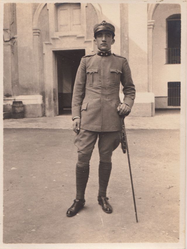 Uomo-Ritratto fotografico (positivo) di fotografia ritrattistica prima guerra mondiale (primo quarto XX)