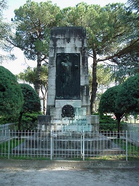 Allegoria della morte del soldato (monumento ai caduti - a cippo) - ambito toscano (sec. XX)