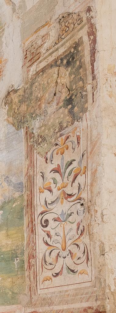 Santa (?), motivi decorativi a grottesche (dipinto) - ambito laziale (XIV-XVII)
