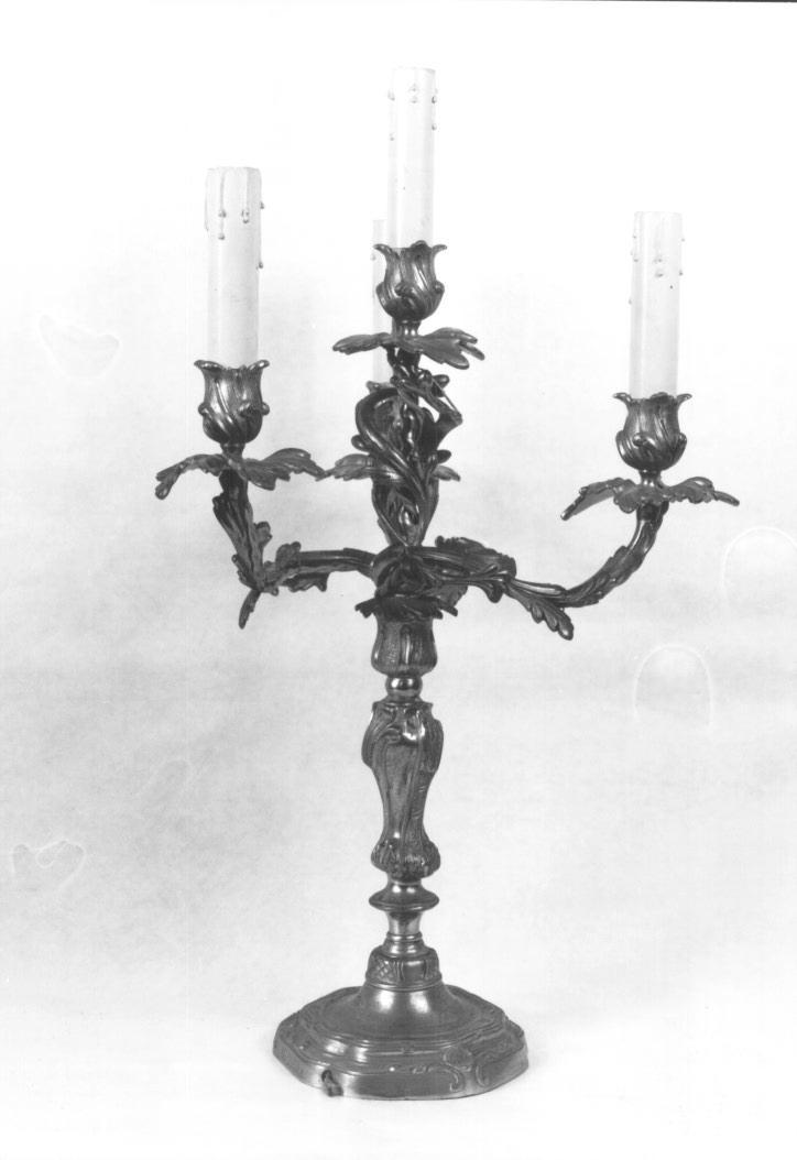 candelabro a tre luci (candelabro) - ambito europeo (seconda metà sec. XIX)