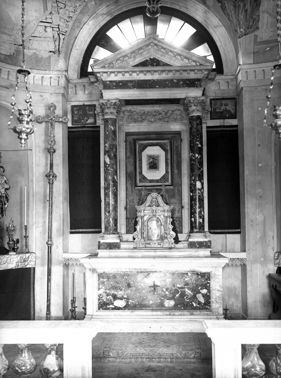 Elementi architettonici - Altari (negativo) di Caprioli Giovanni, Ongaro Massimiliano (XX)