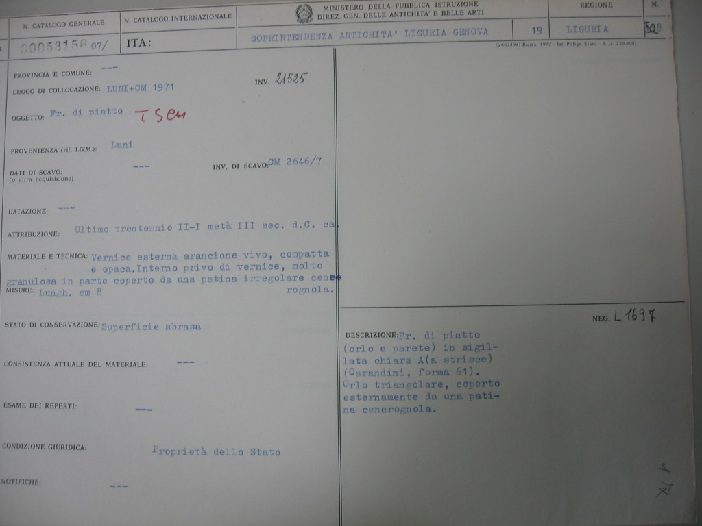 piatto, Carandini forma 61 (ultimo quarto/prima metà II-III d.C)