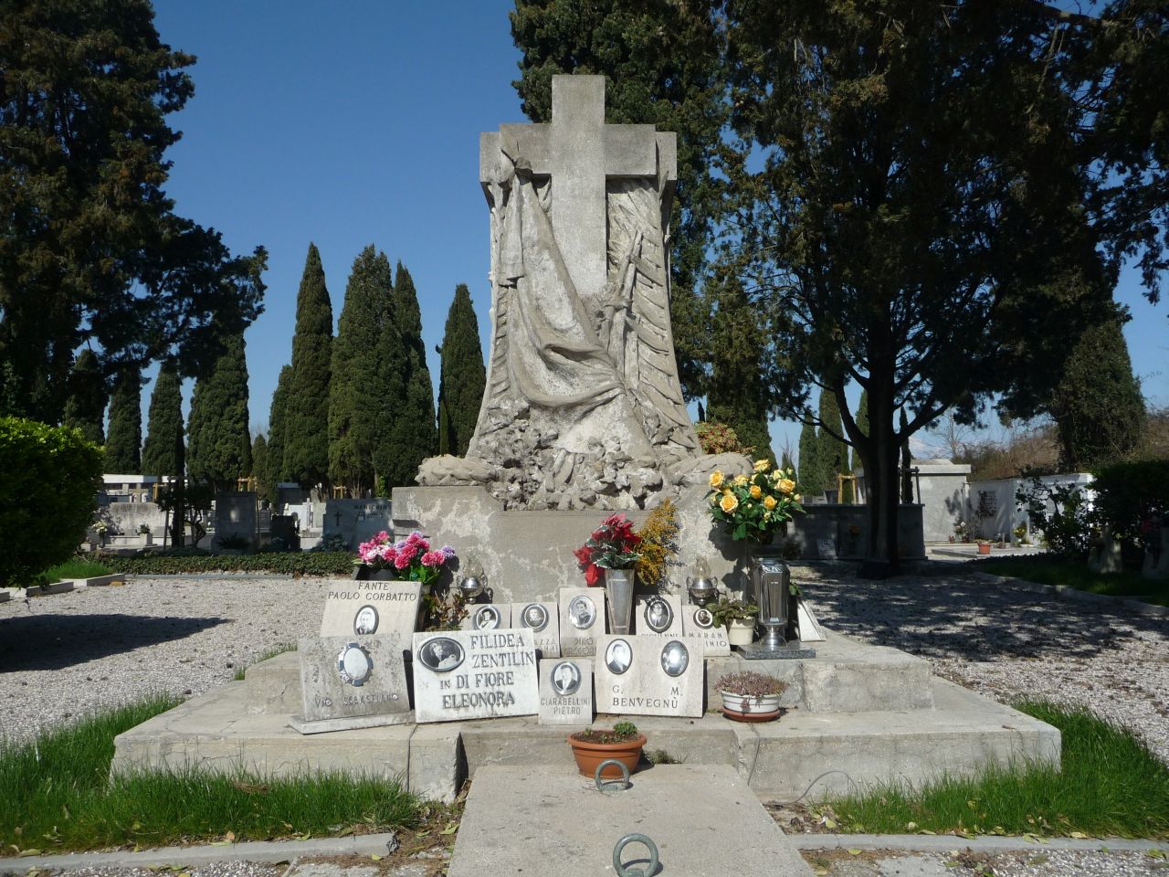 tropaion (monumento ai caduti - a stele, opera isolata) - ambito Italia nord-orientale (inizio/ metà XX)
