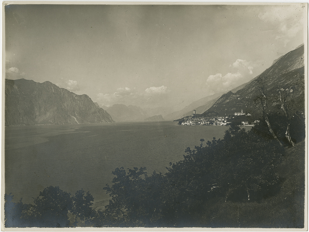 Veneto - Lago di Garda (positivo, insieme) di Anonimo <1901-1950> (XX)
